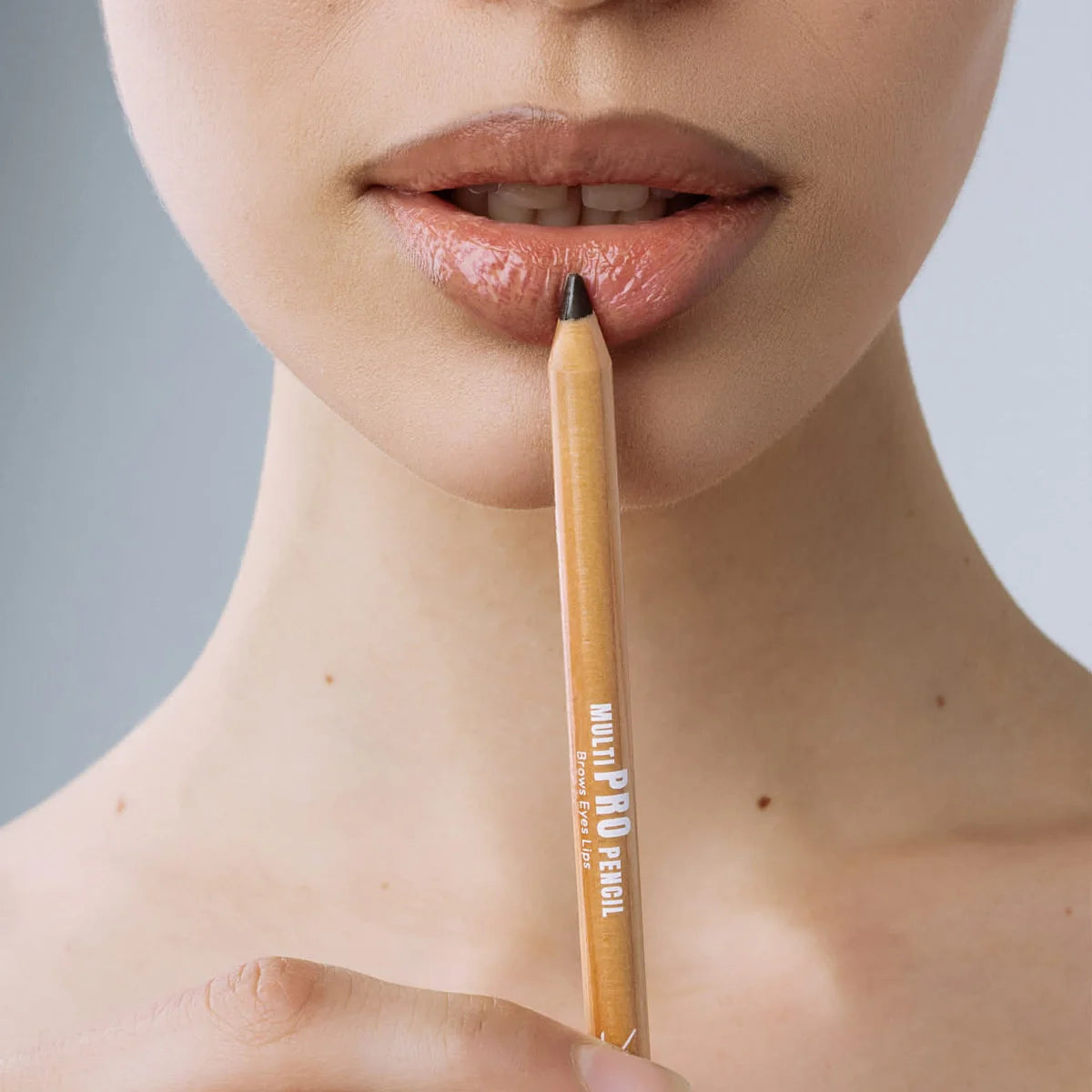 Multi Pro Pencil v treh odtenkih #1 #2 #3